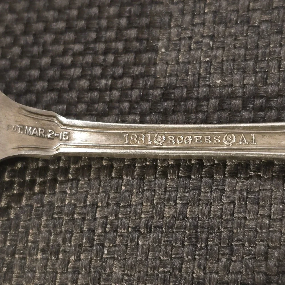 X6 Oneida GRECIAN Silverplate Small Spoon 1881 Rogers Greek Key Flatware 4 1/4